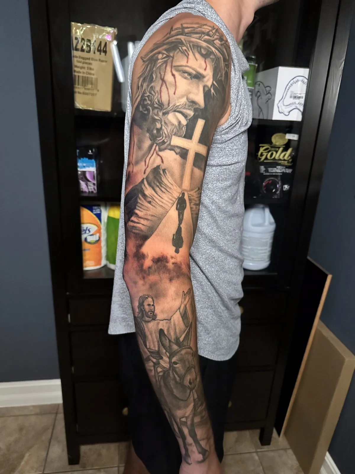 Tattoo artwork by Isaac Bills
