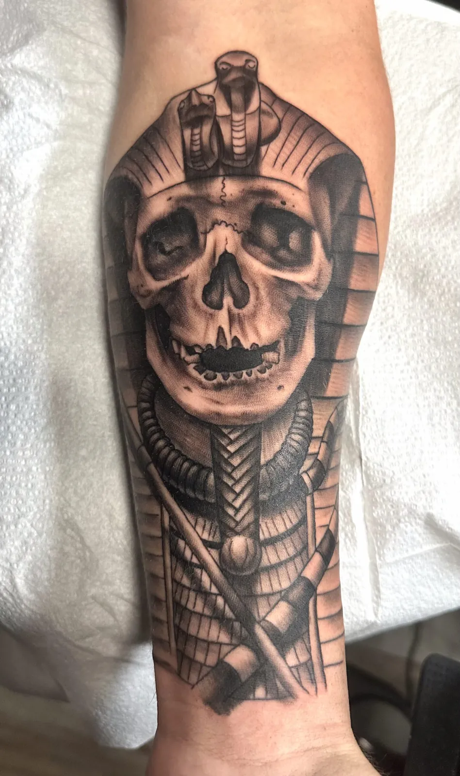 Tattoo artwork by Isaac Bills
